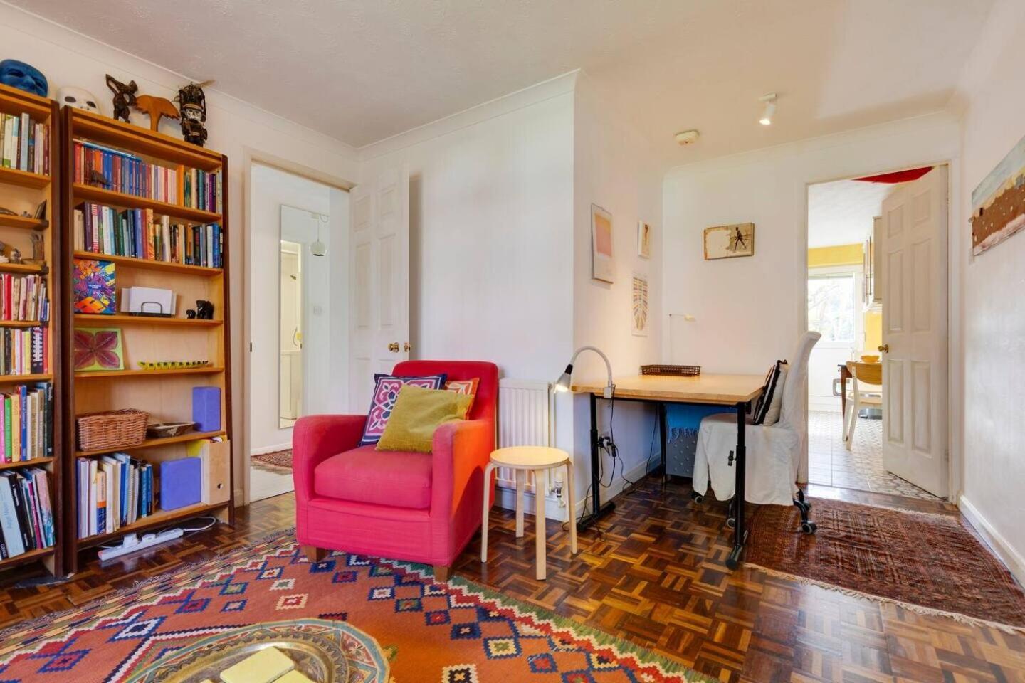Pass The Keys Charming Ground Floor Flat With Free Parking