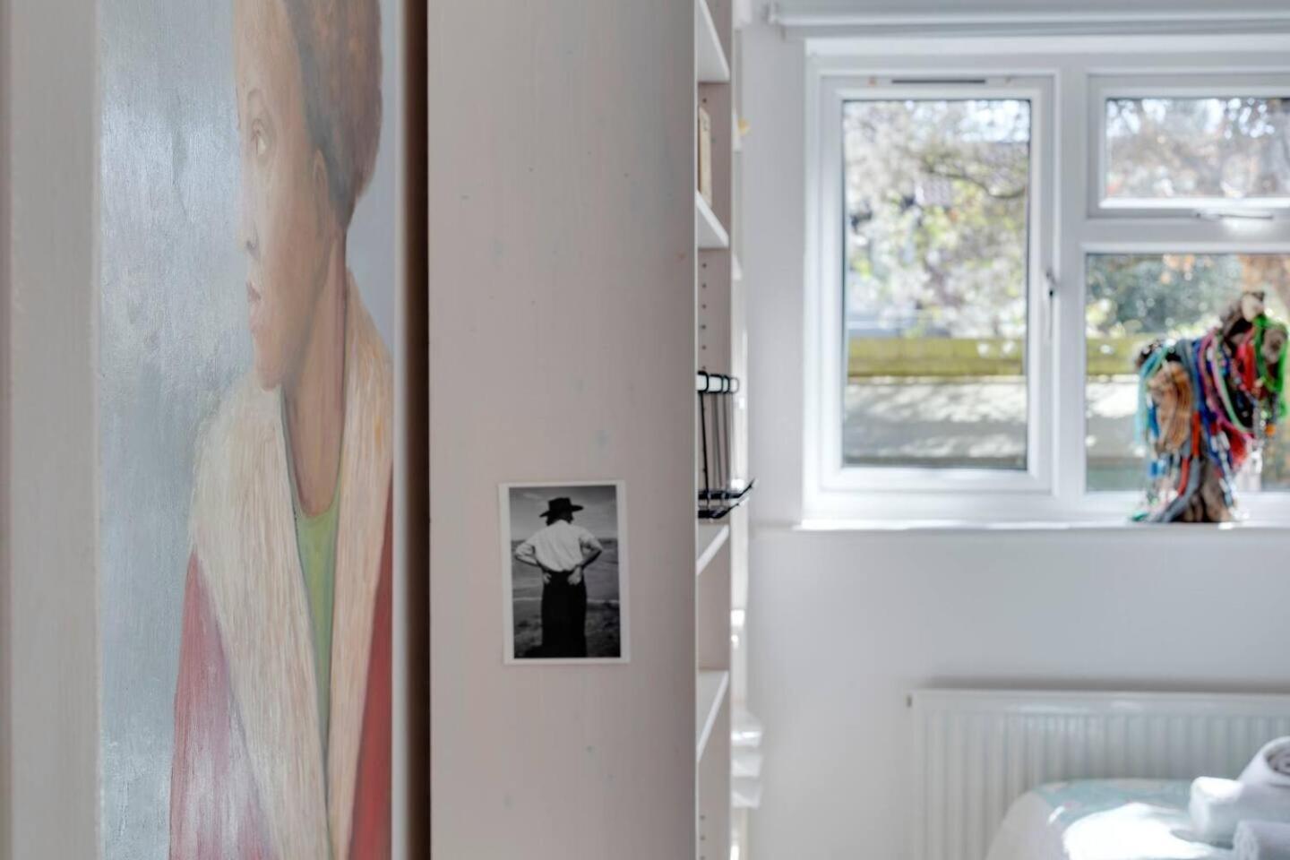 Apartemen Pass The Keys Charming Ground Floor Flat With Free Parking